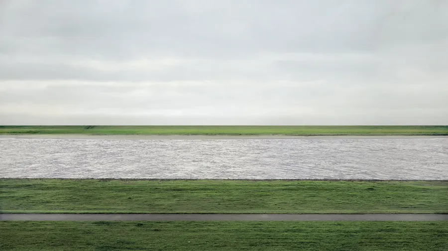 Rhein II, Andreas Gursky (1999)